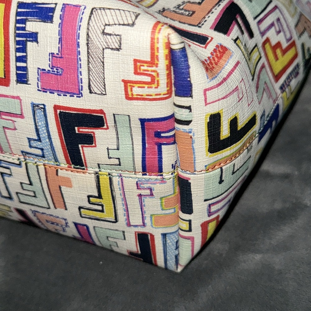 Preloved Fendi tote large multicolor excellent condition 15”X 10” - Picture 12 of 15